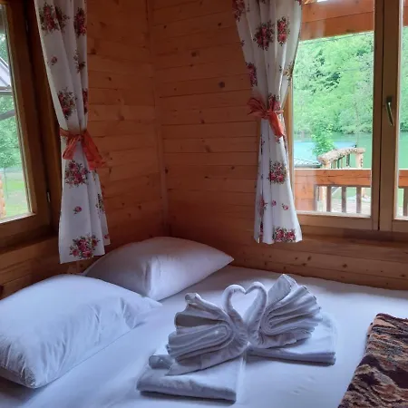 Apartmani,kucice Drina-bok *